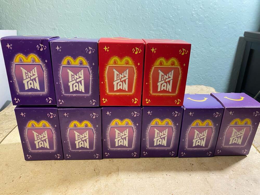 TINY TAN x BTS  2025 McDonald's TINY TAN x BTS Pick Set Encore Lot!!!